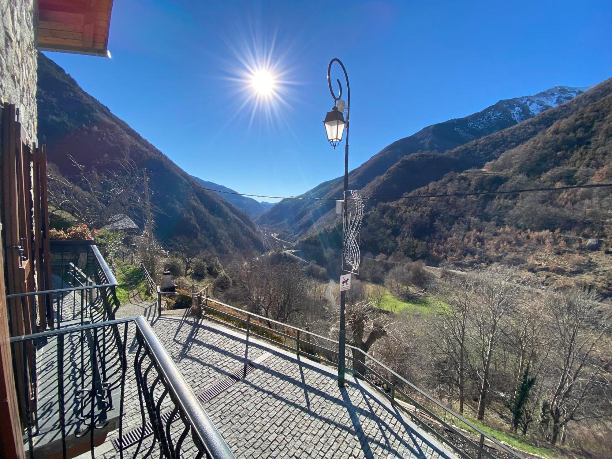 Casa Torellola Cardet Szoba fotó